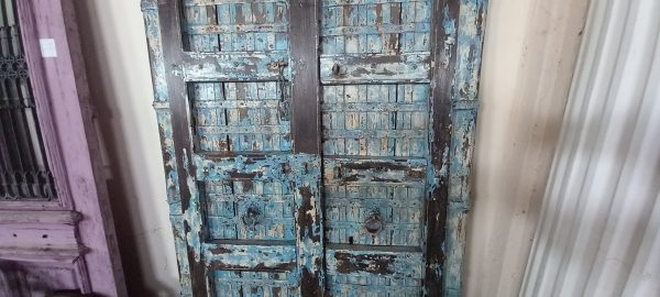 παλιές ξύλινες πόρτες ζευγάρι , ύψος 206 , πλάτος 115 εκ, πάχος 10 εκ,...παλιές ξύλινες πόρτες από το Θιβέτ, συντηρημένες ,χειροποίητες